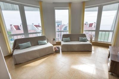 Three Bedroom Apartment with Sea View (Block 1, 2 or 3)