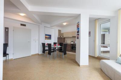 Three Bedroom Apartment with Sea View (Block 1, 2 or 3)