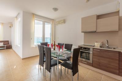 Three Bedroom Apartment with Sea View (Block 1, 2 or 3)